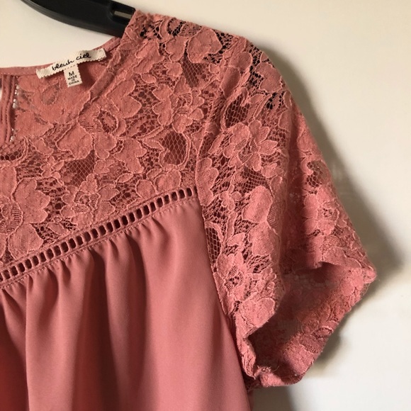 (Like New) blush pink blouse w/ lace detail - Picture 3 of 4